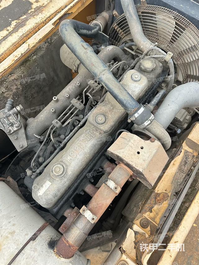 發(fā)動(dòng)機(jī)整體俯視（整機(jī)外觀）