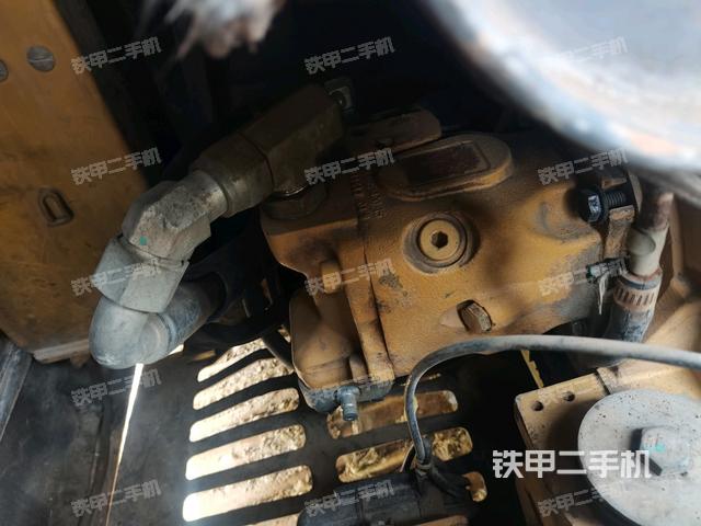 液壓泵室(大件艙室) 液壓泵室(大件艙室)