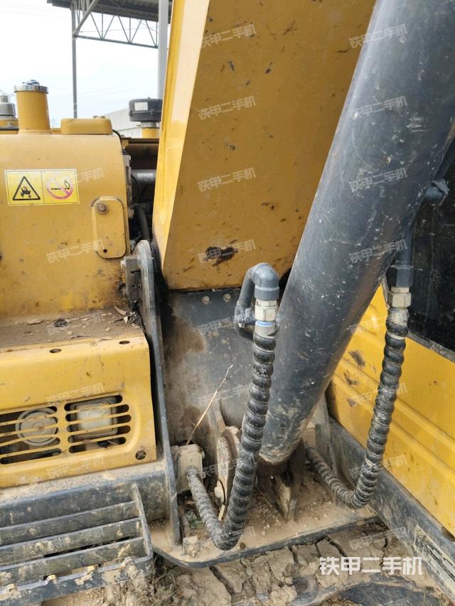 大臂根部?斜（工作和回轉裝置）