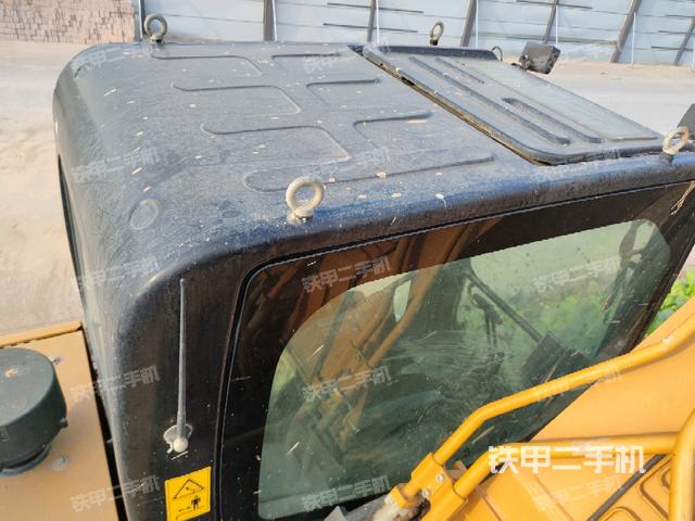 駕駛室頂部俯視（上車部件）