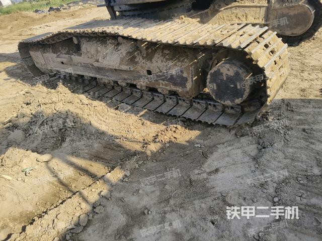 左側(cè)履帶整體?（行走機構(gòu)）