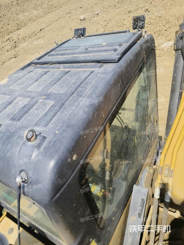 座椅后部（駕駛室部分）