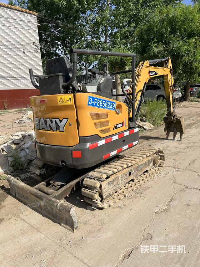 整機右后45°（整機外觀）
