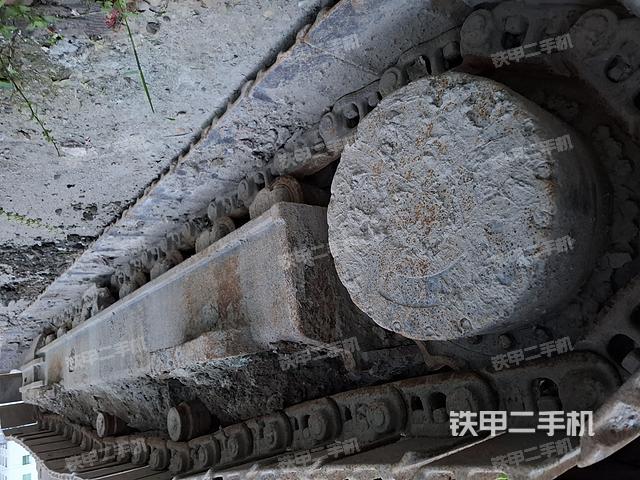 單側(cè)履帶整體（整機(jī)外觀）