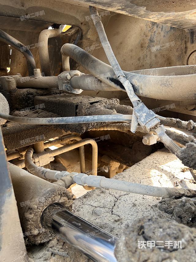 變速箱(整機(jī)外觀(guān)及大件) 變速箱(整機(jī)外觀(guān)及大件)