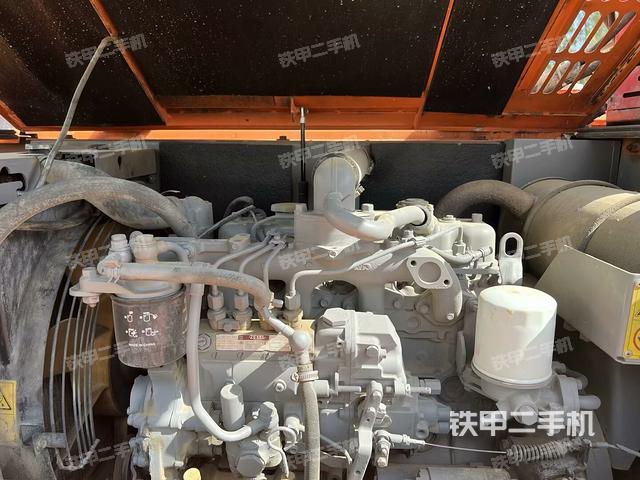 發(fā)動機(jī)整體俯視（整機(jī)外觀）