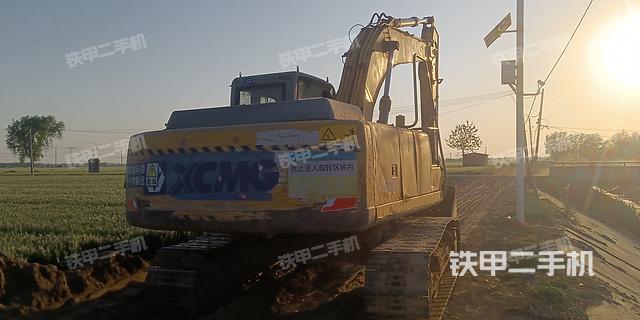 徐工XE215C挖掘机的设备实拍-第2张实拍照片