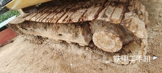 单侧履带整体（整机外观）