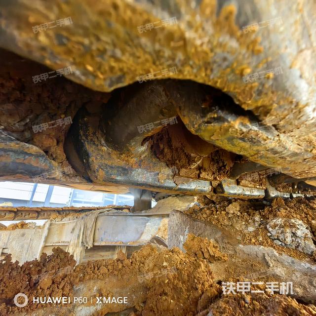 左導向輪(行走機構) 左導向輪(行走機構)