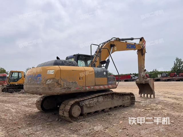 整機右后45°（整機外觀）