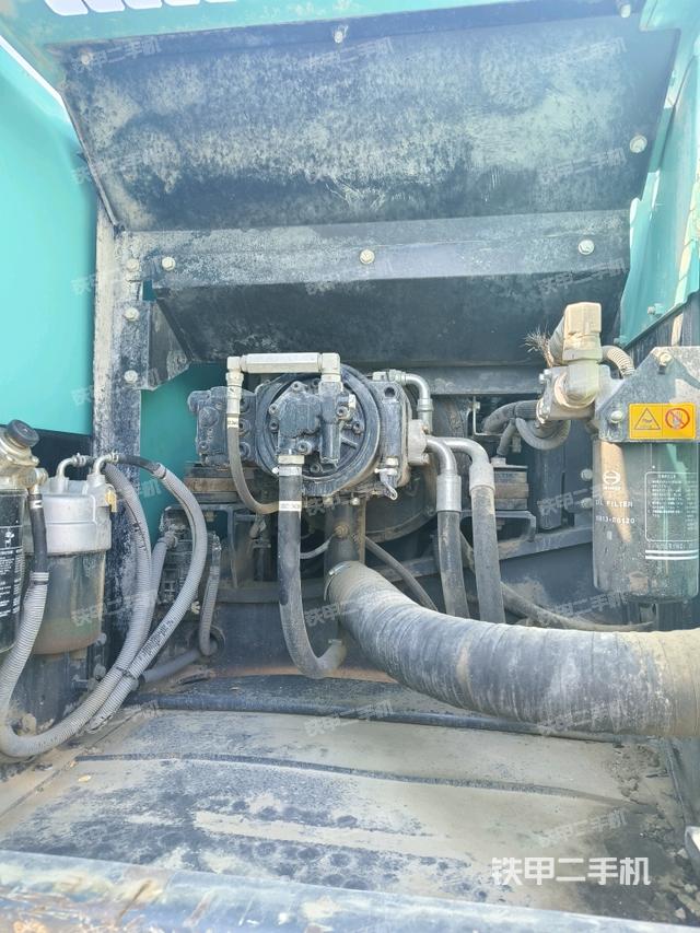 液壓泵室（大件艙室）