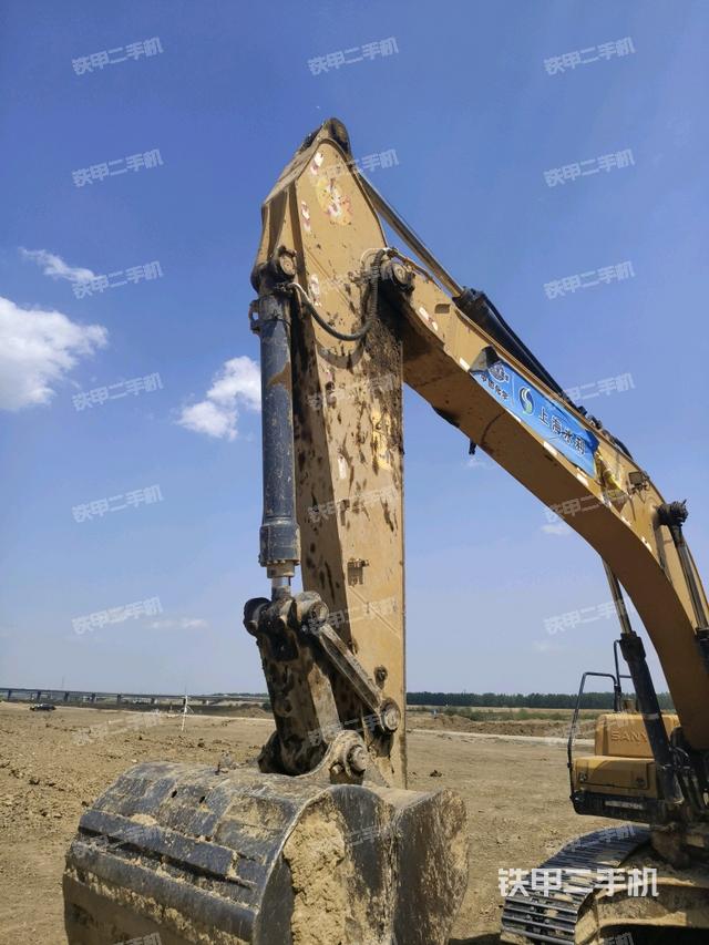 大臂整體?右側(cè)（工作和回轉(zhuǎn)裝置）