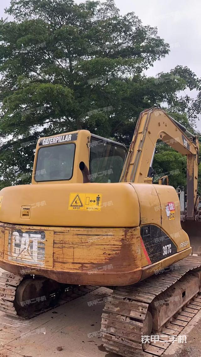 整機(jī)右后45°(整機(jī)外觀) 整機(jī)右后45°(整機(jī)外觀)
