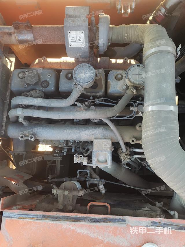 发动机整体俯视（整机外观）