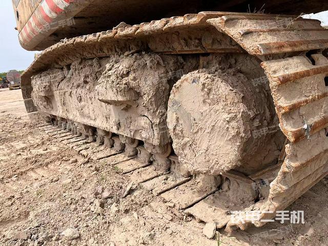 單側履帶整體（整機外觀）