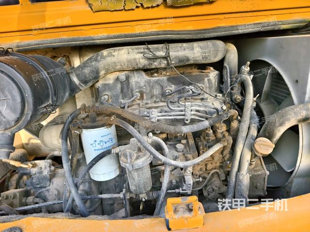 發(fā)動機室(上車部件) 發(fā)動機室(上車部件)