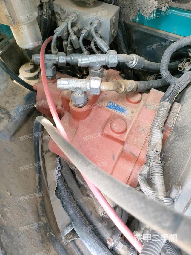 液壓泵室（大件艙室）