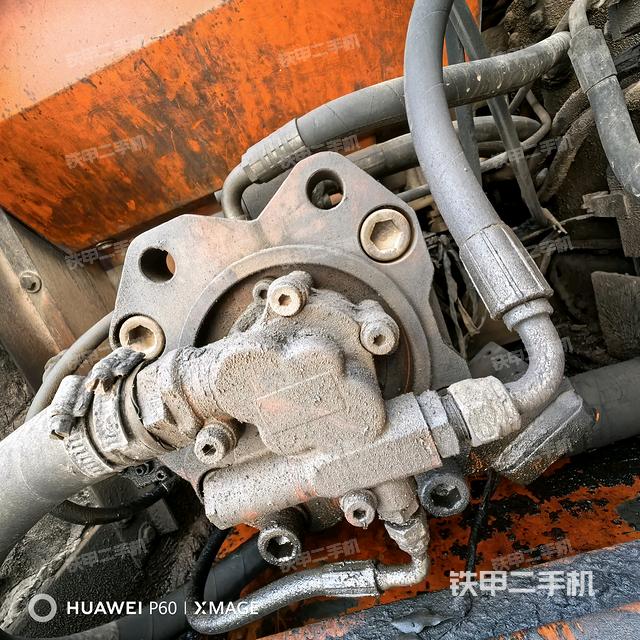 液壓泵斜45?左(大件艙室) 液壓泵斜45?左(大件艙室)