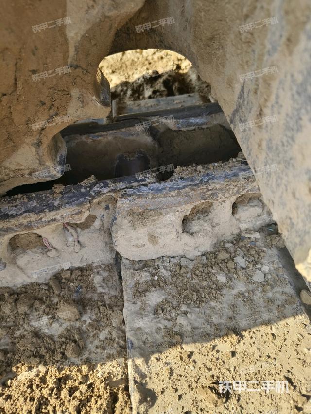 右導(dǎo)向輪（行走機構(gòu)）