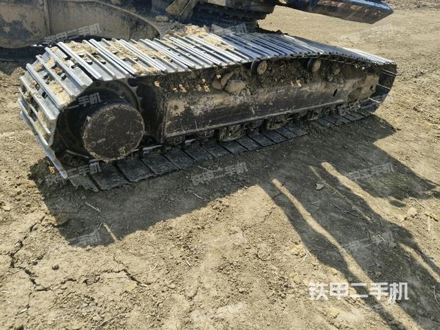 左側(cè)行走馬達(dá)蓋板（行走機(jī)構(gòu)）