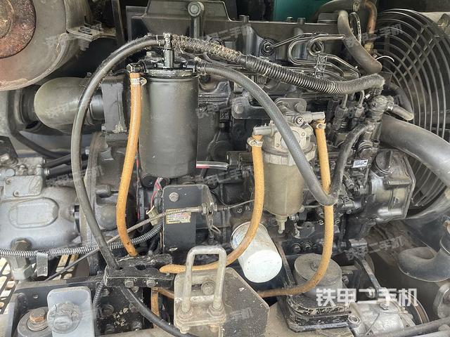 發(fā)動(dòng)機(jī)整體俯視(整機(jī)外觀) 發(fā)動(dòng)機(jī)整體俯視(整機(jī)外觀)