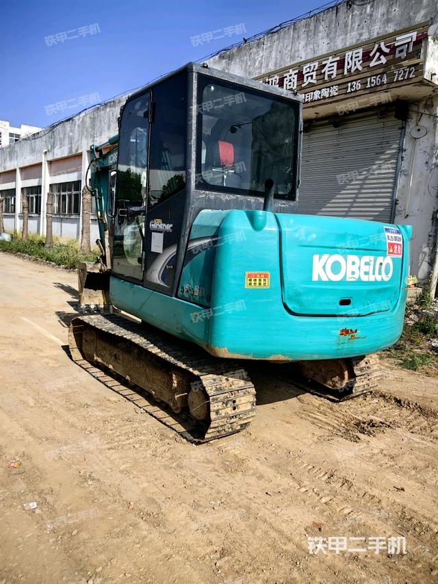 神鋼SK60-8挖掘機(jī)
