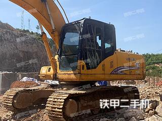 龙工LG6215D挖掘机实拍图片