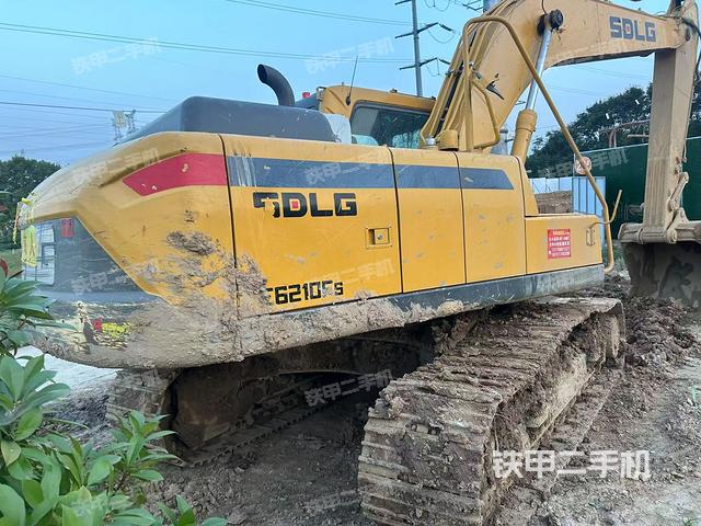 整机右后45°（整机外观）