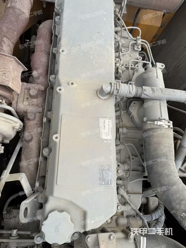 發(fā)動(dòng)機(jī)整體俯視（整機(jī)外觀）