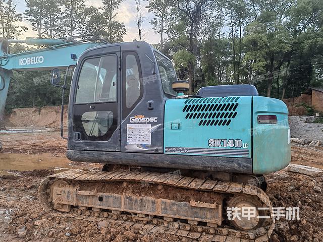 神鋼SK140LC-8挖掘機(jī)