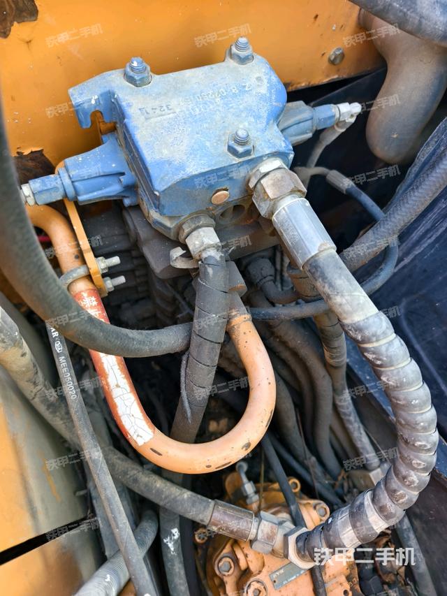 分配閥（上車部件）