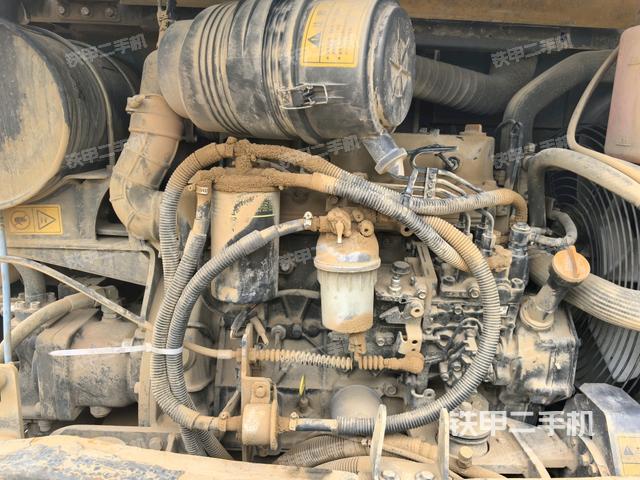 發(fā)動(dòng)機(jī)室(上車部件) 發(fā)動(dòng)機(jī)室(上車部件)