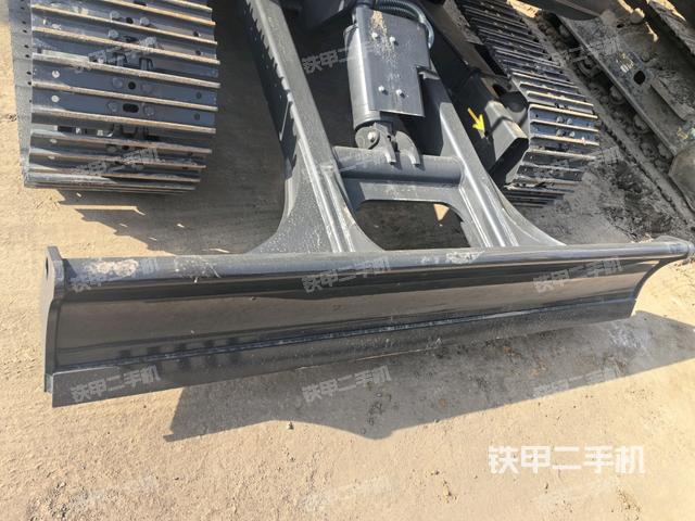 小臂整體右前(工作和回轉(zhuǎn)裝置) 小臂整體右前(工作和回轉(zhuǎn)裝置)