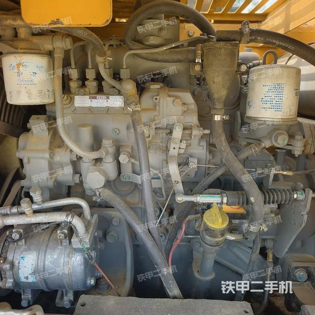 發(fā)動(dòng)機(jī)整體俯視(整機(jī)外觀) 發(fā)動(dòng)機(jī)整體俯視(整機(jī)外觀)