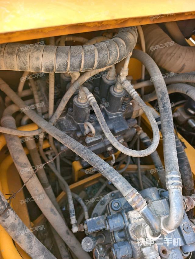 分配阀(上车部件) 分配阀(上车部件)