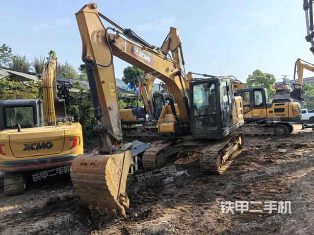 徐工XE135GA挖掘機(jī)