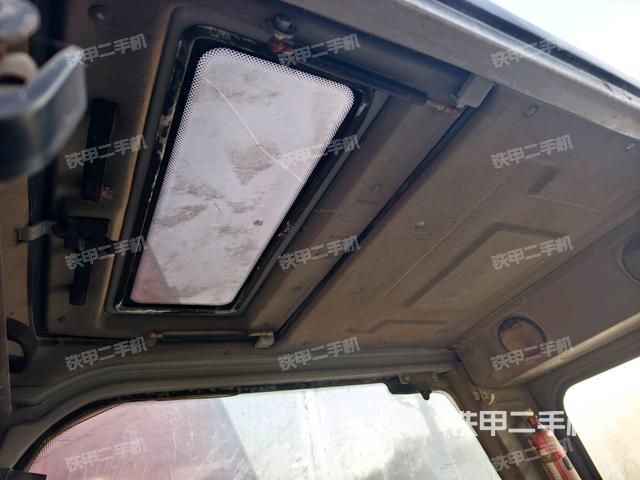 頂棚整體（駕駛室部分）