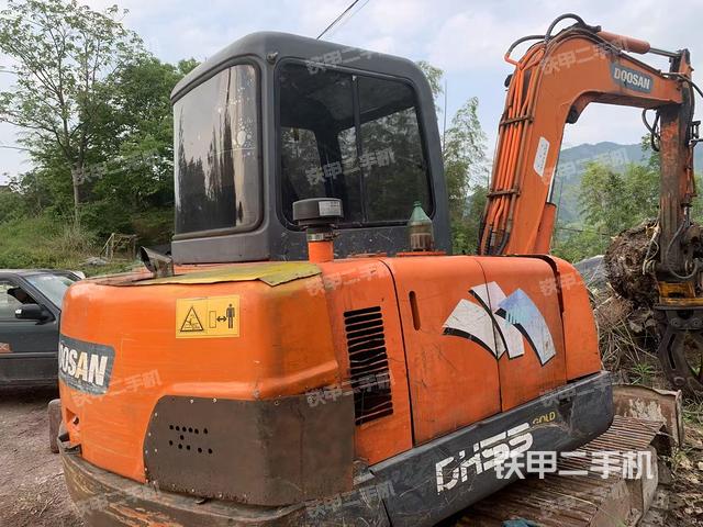 整机右后45°（整机外观）