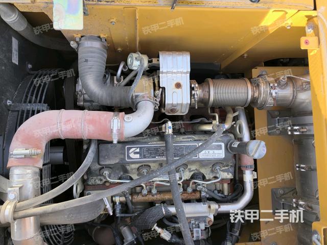 氣門室蓋螺絲特寫(上車部件) 氣門室蓋螺絲特寫(上車部件)