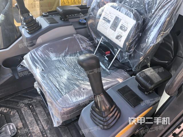 顯示屏?(駕駛室部分) 顯示屏?(駕駛室部分)