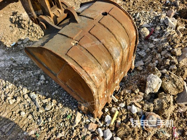 鏟斗45度（工作和回轉(zhuǎn)裝置）