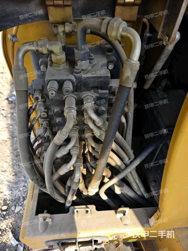 分配閥（上車部件）