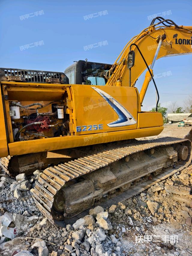 右后45(整机外观) 右后45(整机外观)