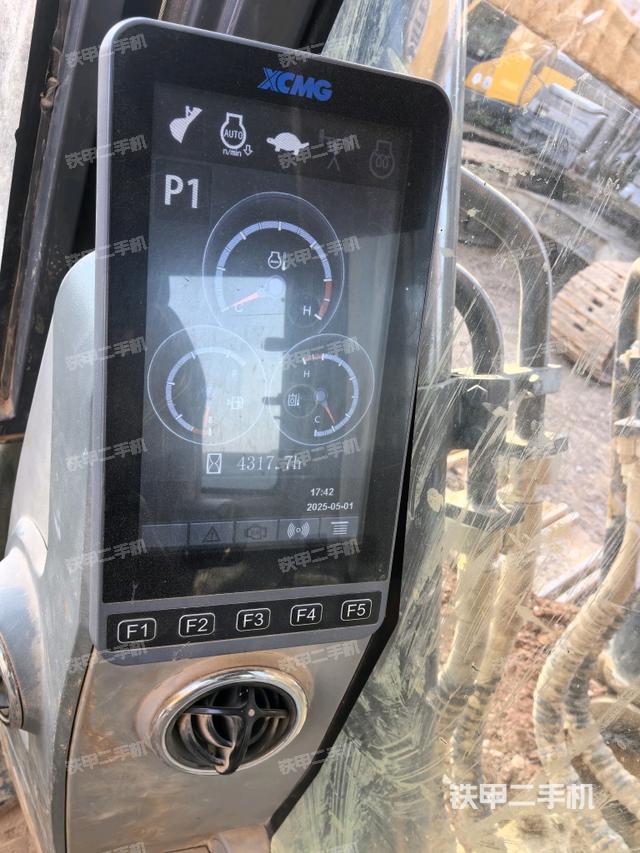 顯示屏?（駕駛室部分）