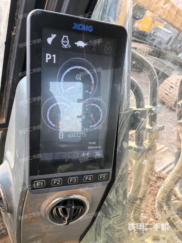 小時(shí)表（駕駛室部分）