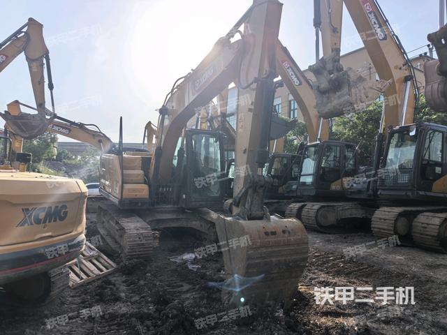 右前45(整機外觀) 右前45(整機外觀)
