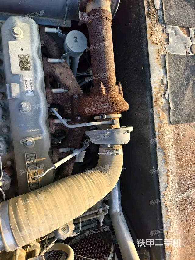 增壓器特寫(xiě)（上車(chē)部件）