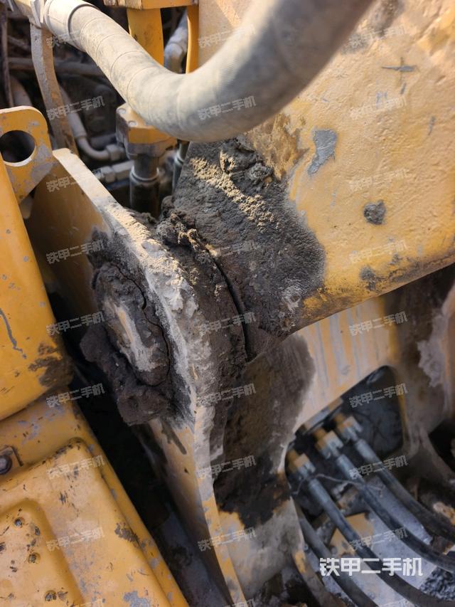 大臂根部?斜視（工作和回轉(zhuǎn)裝置）