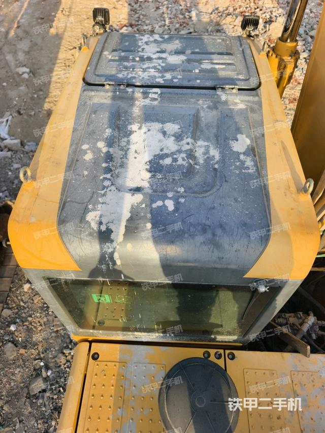 駕駛室頂部俯視（上車部件）