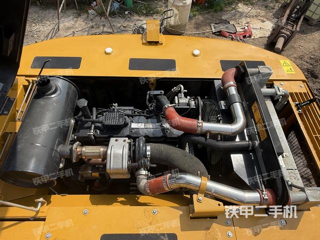 發(fā)動(dòng)機(jī)整體俯視（整機(jī)外觀）